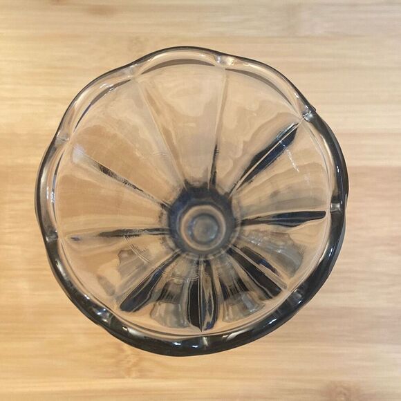 Vintage Glass Fostoria Virginia Light Blue Scalloped Edge Flower Floral Vase - Picture 8 of 11